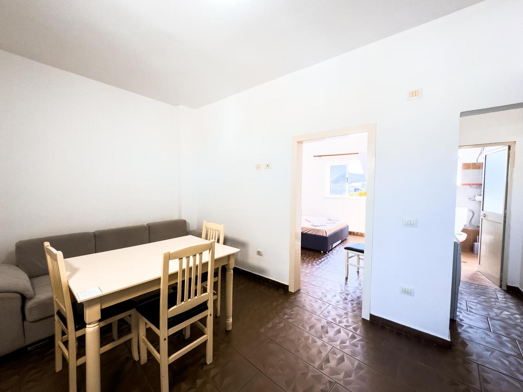 Shkodra Budget Hotel Εξωτερικό φωτογραφία