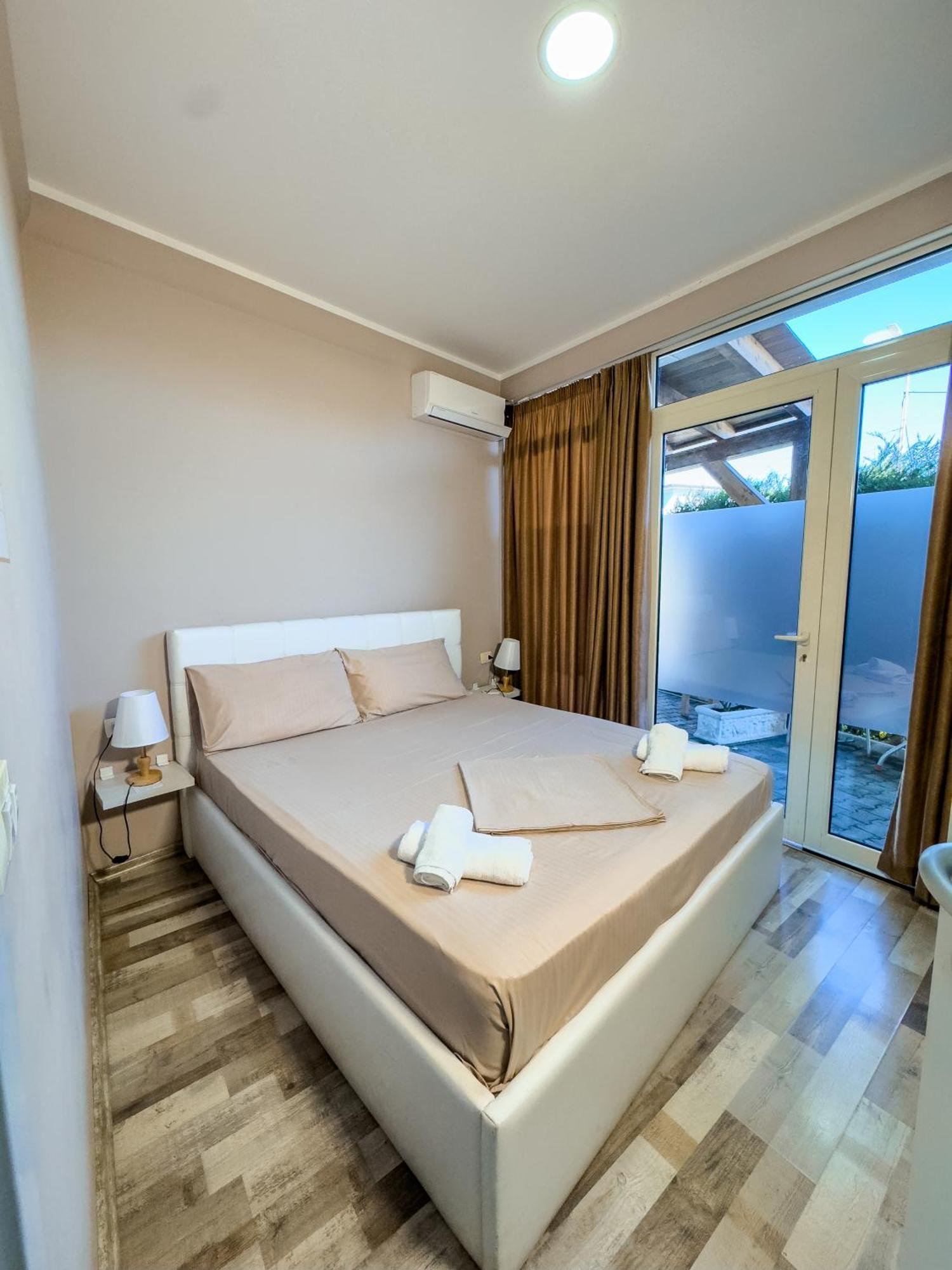 Shkodra Budget Hotel Εξωτερικό φωτογραφία