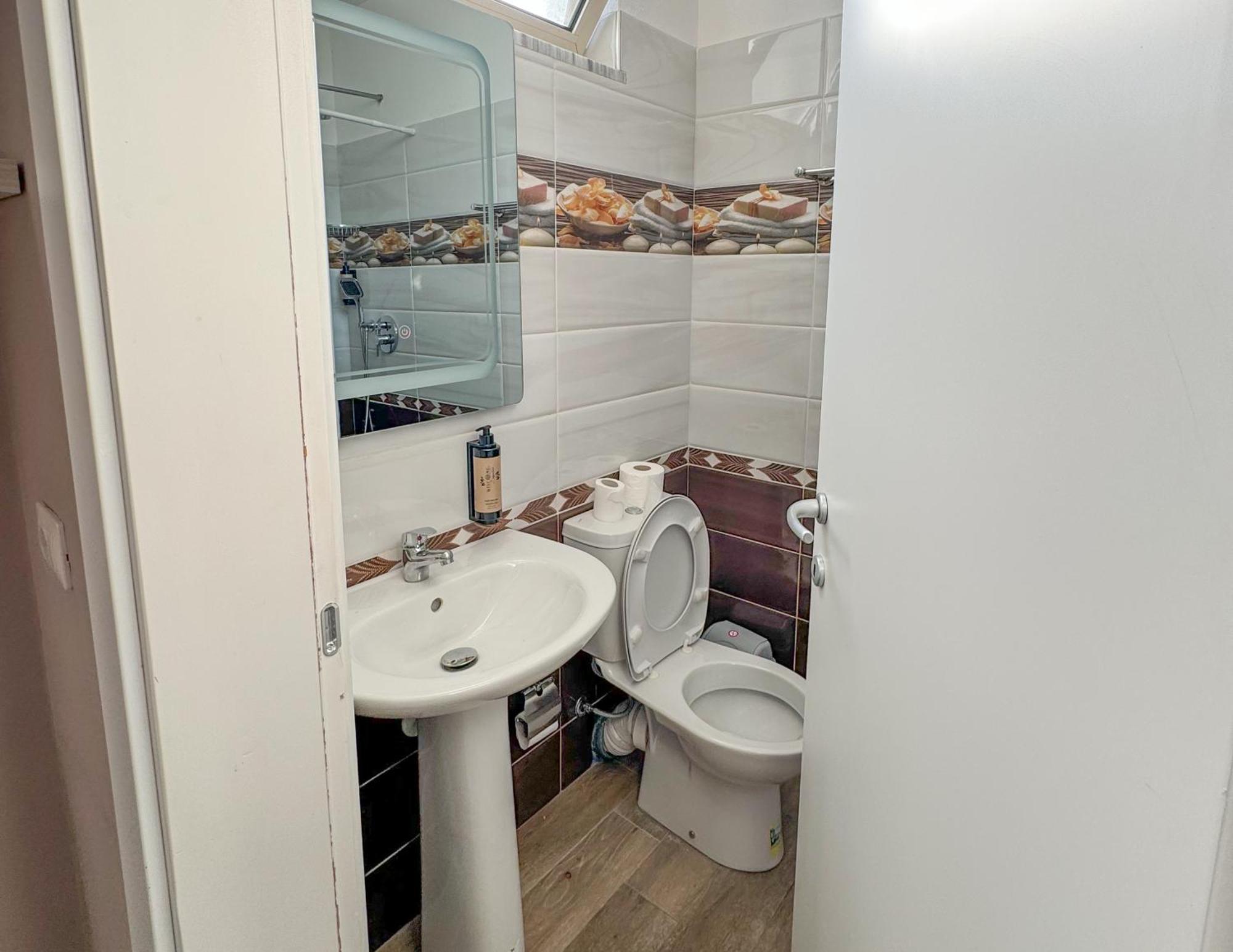 Shkodra Budget Hotel Εξωτερικό φωτογραφία